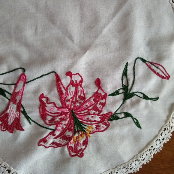 11" hand embroidered dresser scarf. Display on wall or use on dresser. Unique. - Picture 3 of 4